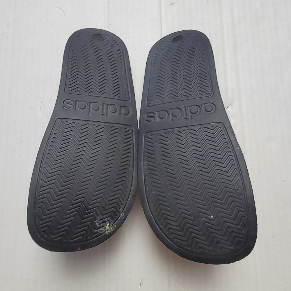 ADIDAS Slides - Picture 10 of 13